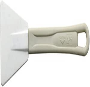 Triangular spatula